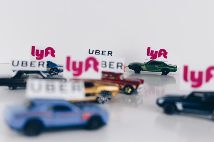 Week in Review: Lyft pledges to go green, Uber enters SaaS space, San Francisco's DA sues DoorDash
